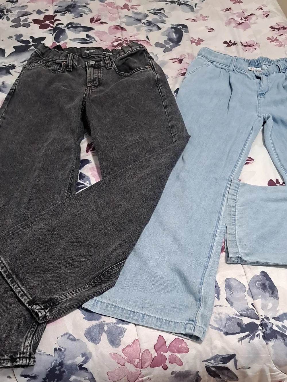 Girl's Jeans - Black and Light Blue Casual Denim Cat &Jack /OldNavy Size 14 & 12